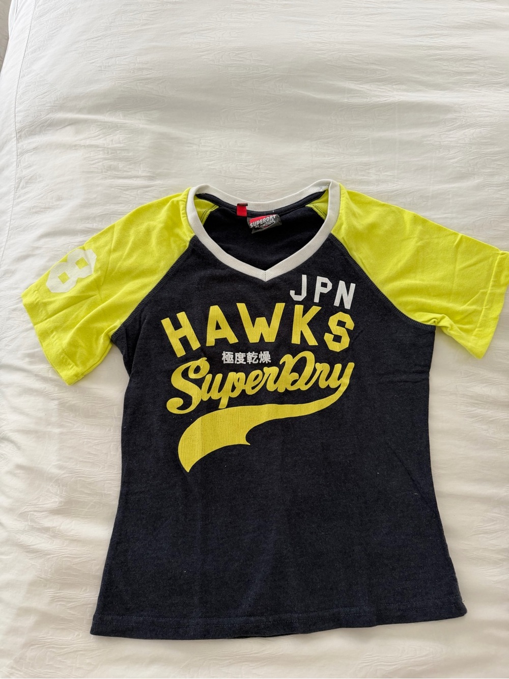 Superdry Women's Hawks Graphic Tee in Black and Neon Yellow
